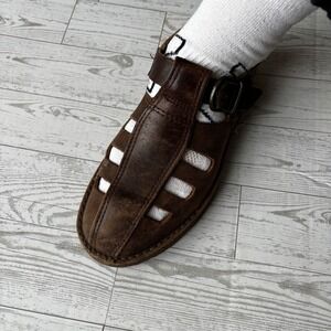 Mary Jane's Brown Leather distressed fisherman USA Eastland 9 grunge